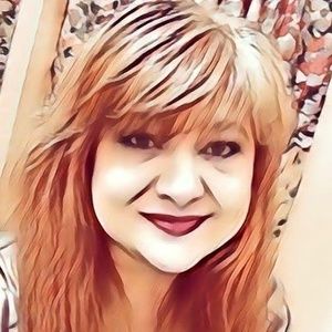 Meet your Posher, Moorea